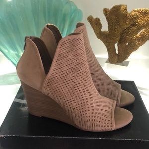 ND Taupe Wedges worn once